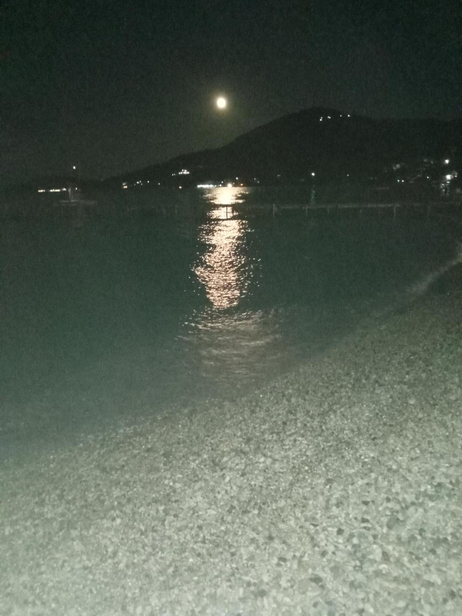Georgia Beach Apartments Mesongi Bagian luar foto